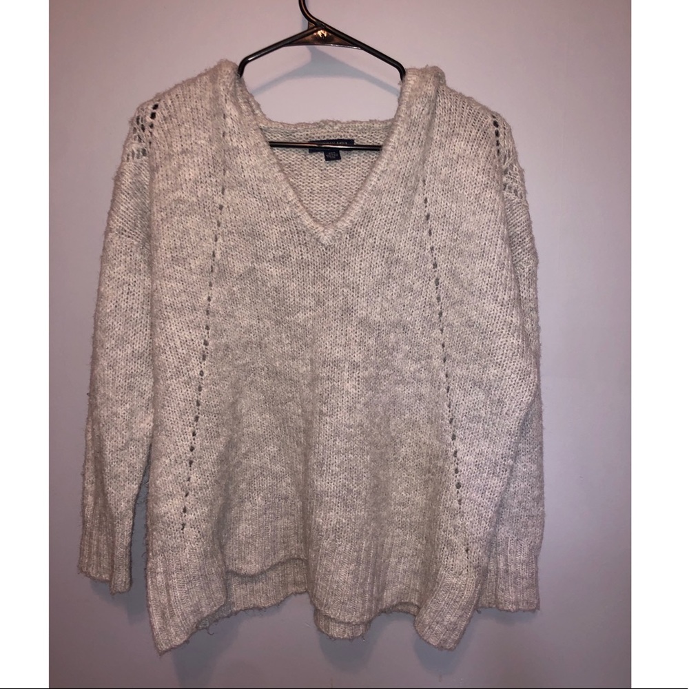 American Eagle Gray Pullover Sweater